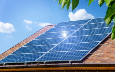 A kormány a napelemektől az elektromobilitásig 13 kérdéssel fordul a polgárokhoz