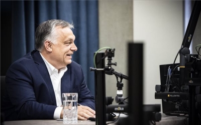 Orbán: a klímavédelem költségeit a klímaromboló nagy cégeknek kell megfizetniük